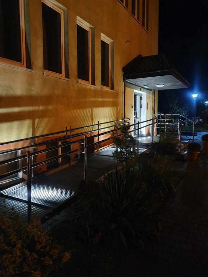 Lux Resort Kraśnik Exterior foto